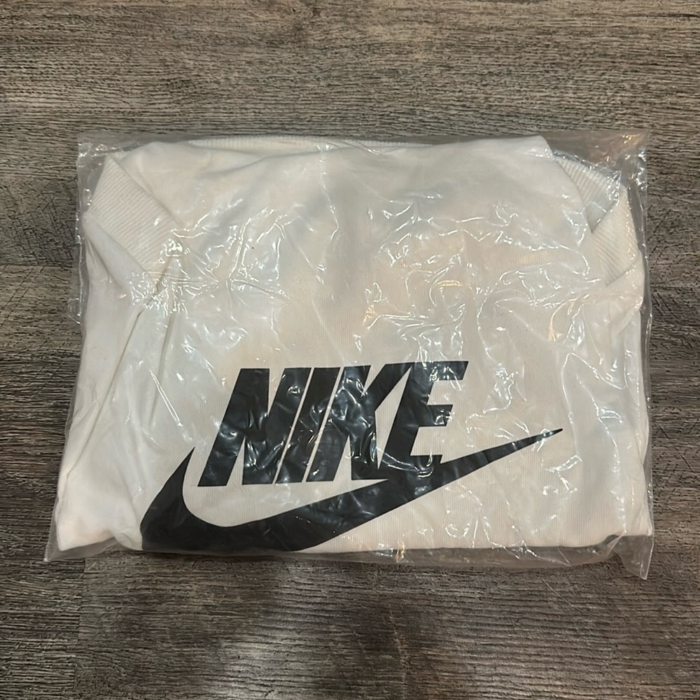 White Nike dog hoodie